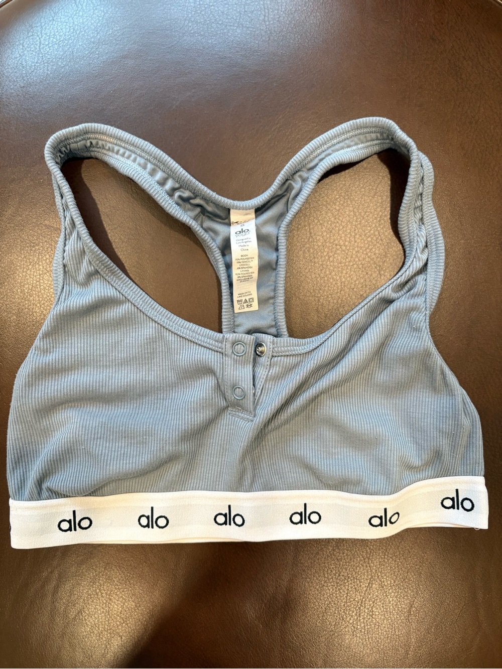 ALO Yoga Light Blue Ribbed Racerback Henley Sports Bra